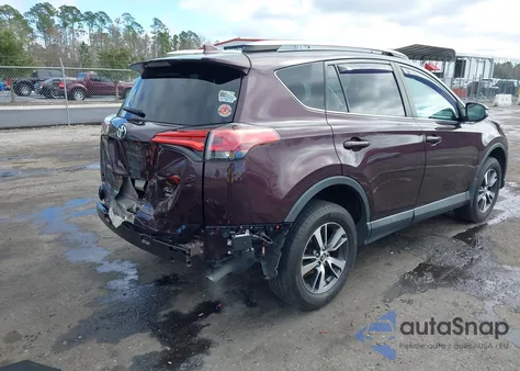 2018 Toyota Rav4 Xle z USA, uszkodzony, nr VIN 2T3RFREV1JW736845